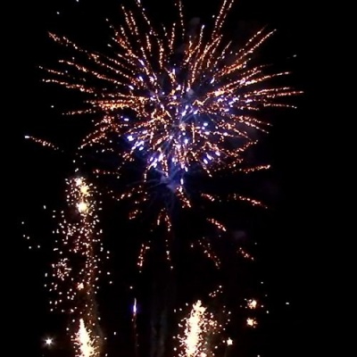 Р7328 Новогоднее приключение 96 Салюты до 100 залпов 